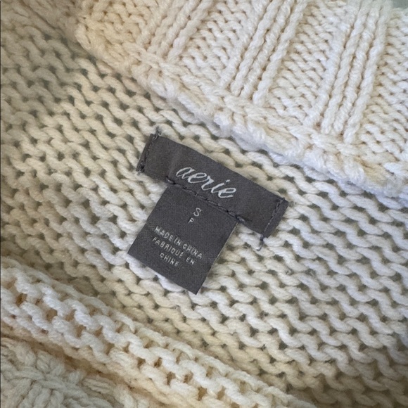 AERIE Gradient Striped Knit Sweater – Cream/Pink/Red (Size S) - Picture 3 of 6